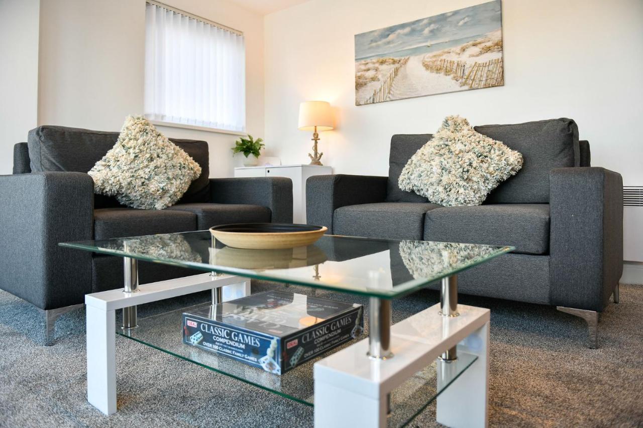 Just Stay Wales - Meridian Wharf, Marina View - 2 Bed Apartment Swansea Bagian luar foto